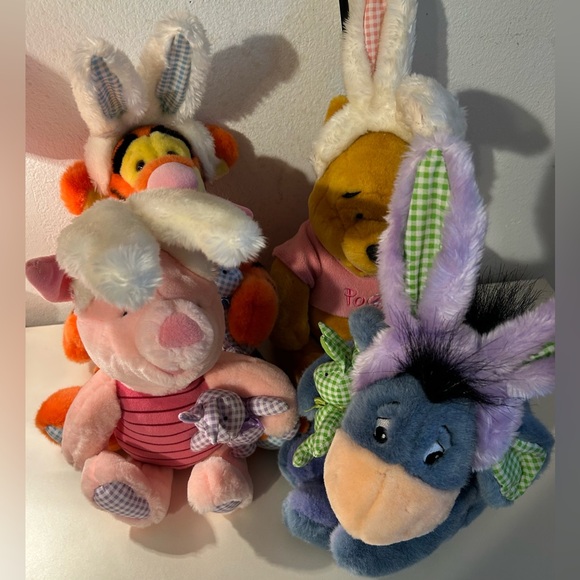 Disney’s Winnie the Pooh & Friends w/bunny ears. Pooh, Piglet, Tigger & Eeyore. - Picture 11 of 13